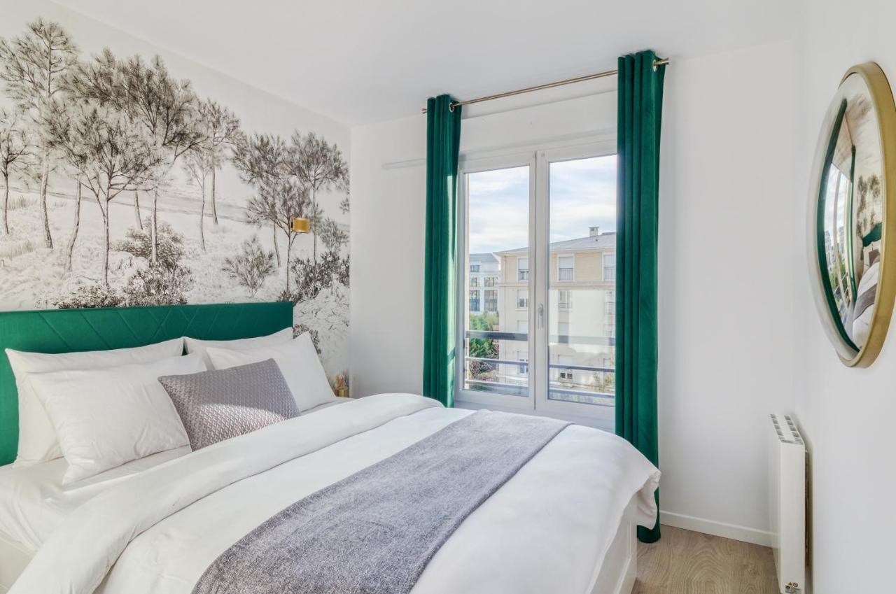 Suite Eclat Dore, Disneyland Paris, 6 Personnes Chessy  Exterior foto